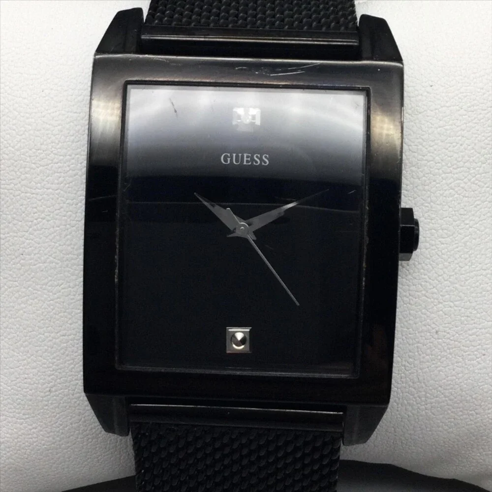 Guess U0298G1 Mens Watch 36mm Black Dial Black Steel Bracelet New Battery 7.25